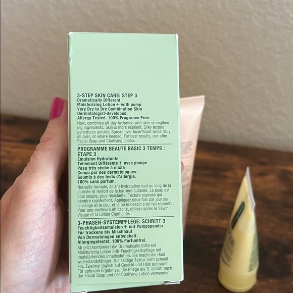 🆕 Clinique bundle - Picture 9 of 9